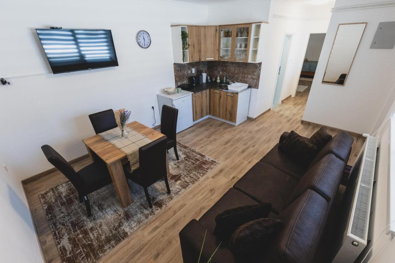 Alfa Apartmani Subotica Exterior foto