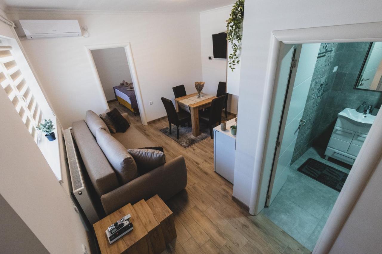 Alfa Apartmani Subotica Exterior foto